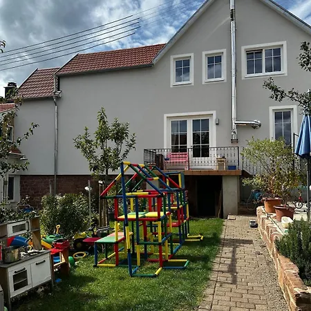 Altes Winzerhaus Stegmann *